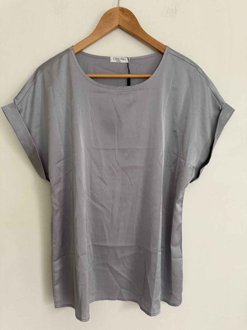 Chigant Women Silver Short Sleeve Pullover Blouse Size L